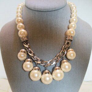 Artificial Pearl Necklace